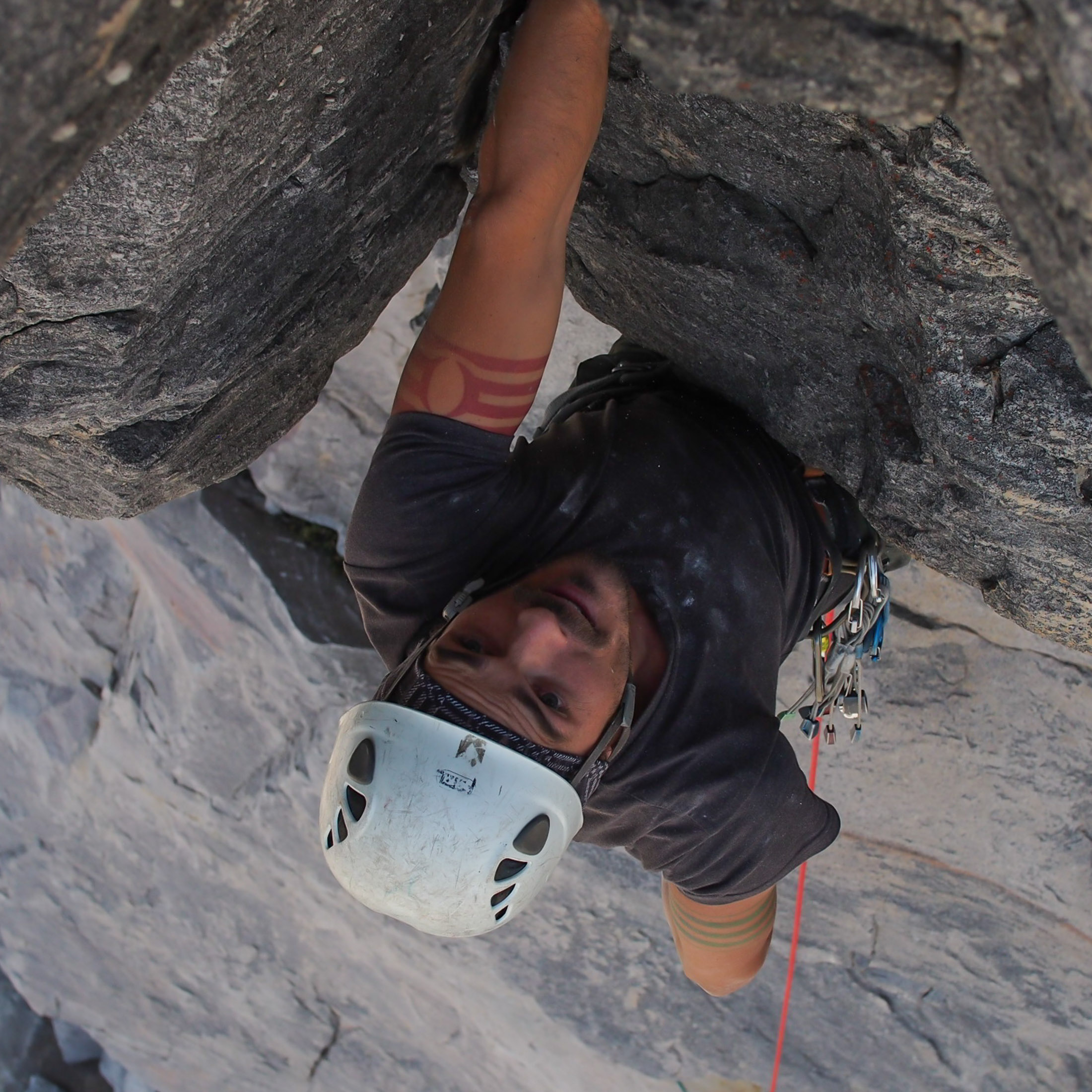 climber looking relaxed through crux section